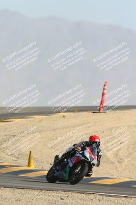 media/Jan-09-2025-Racers Edge (Thu) [[9e316ffd38]]/3-B Group/Session 4 (Turn 12 The Slide)/